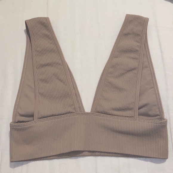 Serena deep plunge top - Picture 3 of 5